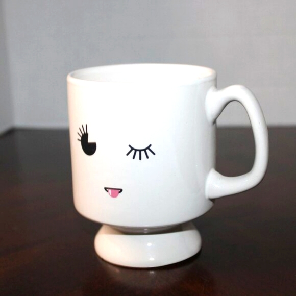 Global Design Connections Winking Pedestal Mug - Picture 3 of 6